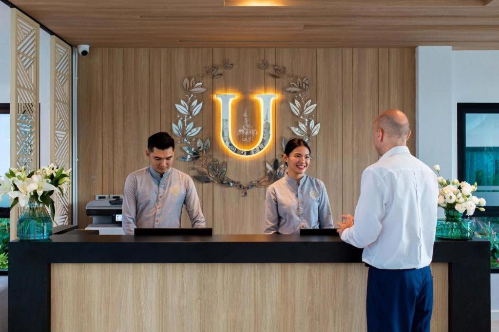 Utopia Naiharn Nai Harn Екстер'єр фото
